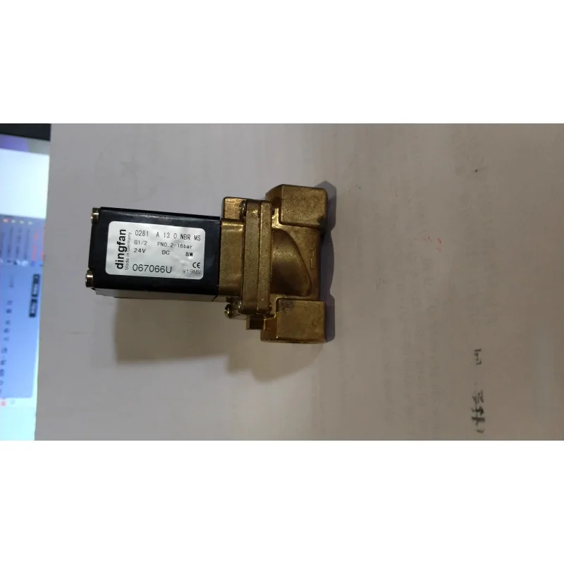 1 ชิ้นสําหรับ Baode วาล์วขดลวดแม่เหล็กไฟฟ้า 0281 067066 U 00130234 5281 0281