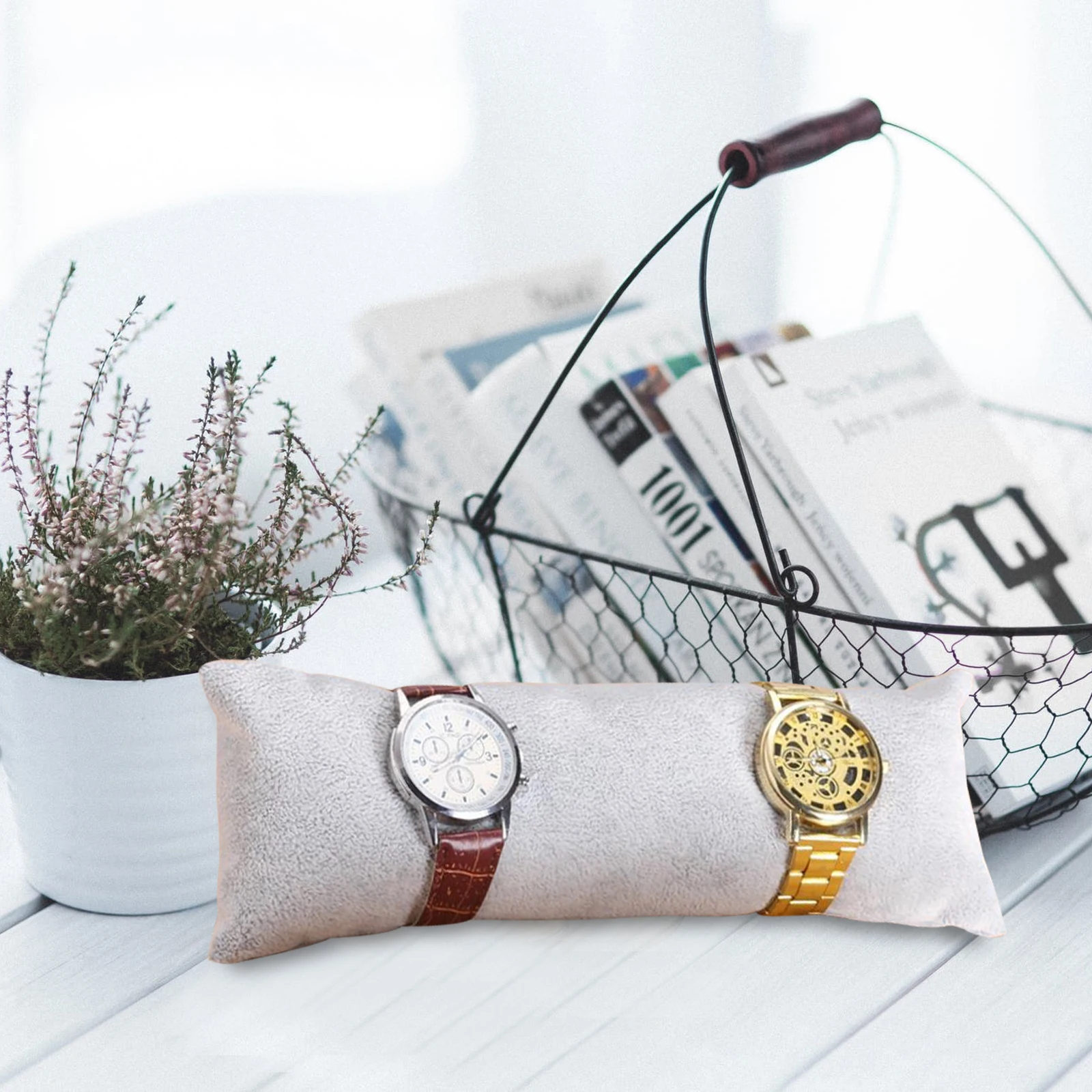 

1pc Long Pillow Bangle Bracelet Display Jewelry Organizer Soft Small Pillow Grey Watch Display Tool Home Store Use