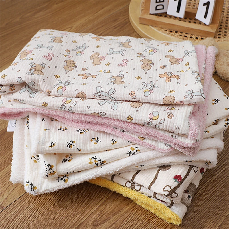 Image 6: Couverture chaude et moelleuse pour animaux de compagnie, oreiller pour dormir, petit chien, dessin animé doux, tapis pour chat mignon, fournisseur