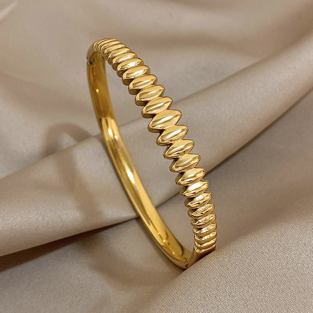 Unique Design Teardrop Beaded Stainless Steel Bracelet for Women Glossy 18K Gold Plated Smooth Bracelets Ring Waterproof Jewelry