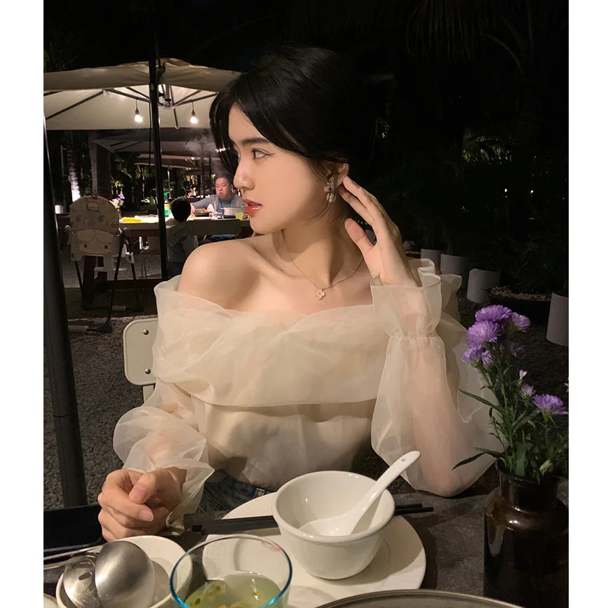 

2026 Spring Summer Women's Sweet Off Shoulder Blouse Elegant Gentle Fairy Style Tops Casual Daily Fashion Shirts