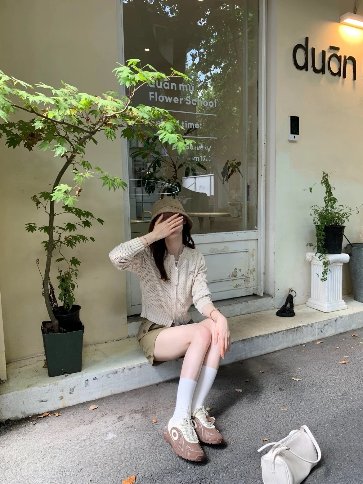 

Вязаный кардиган Laid-ba Chic в бежевом цвете, свободный повседневный универсальный топ-пальто для женщин, из полиэфирного волокна, с длинными рукавами, круглым вырезом