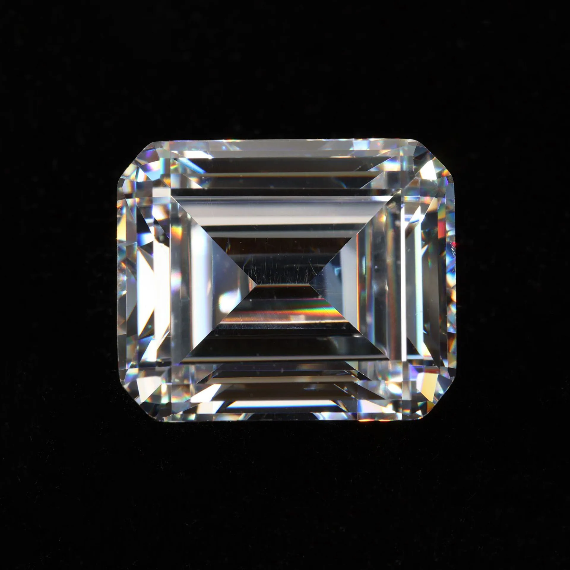 

Moissanite Wholesale High Quality 1 Carat Synthetic White Octagon Emerald Cut Loose Moissanite Price Per Carat