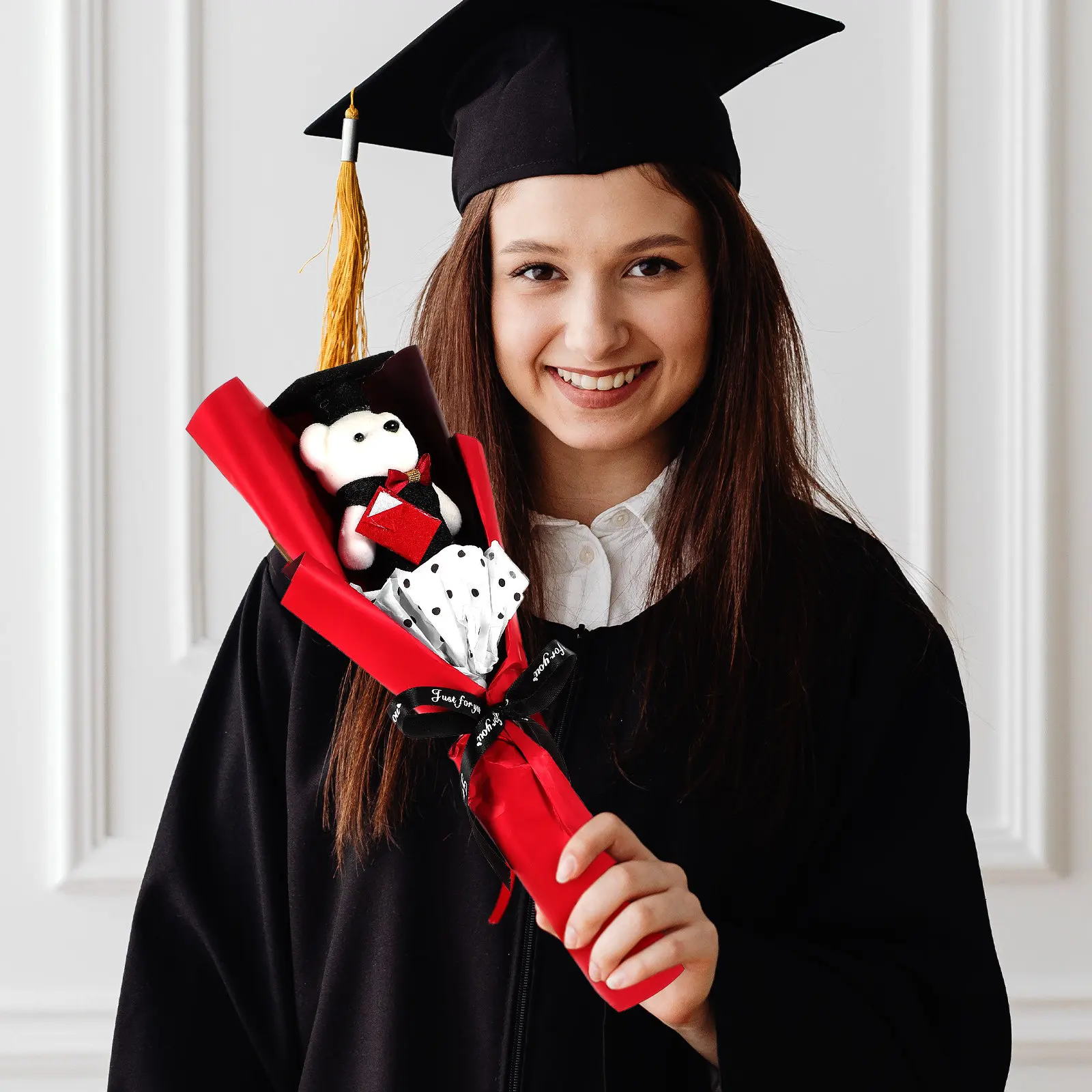 

Красный букет с медведем-доктором для выпускного: мягкий, милый, уникальный подарок, креативный реквизит для фото, сувенир для выпускной вечеринки