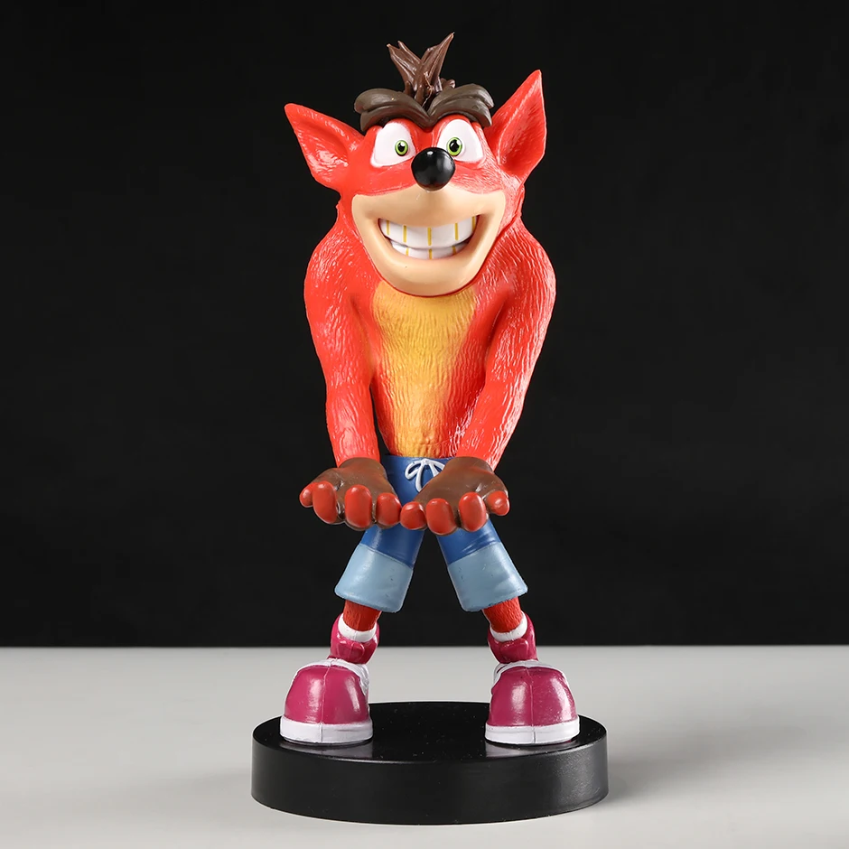 Crash Bandicoot Figure PVC Collection Statue Model Ornaments Toy Birthday Gift