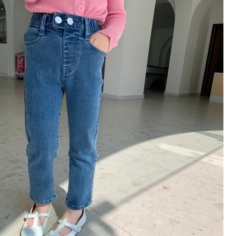 

Child Denim Heart Patchwork Trousers Casual Pant Fashion Outfit Baby Girl Cotton Straight Jean Pant Infant Toddler Clothes 2024