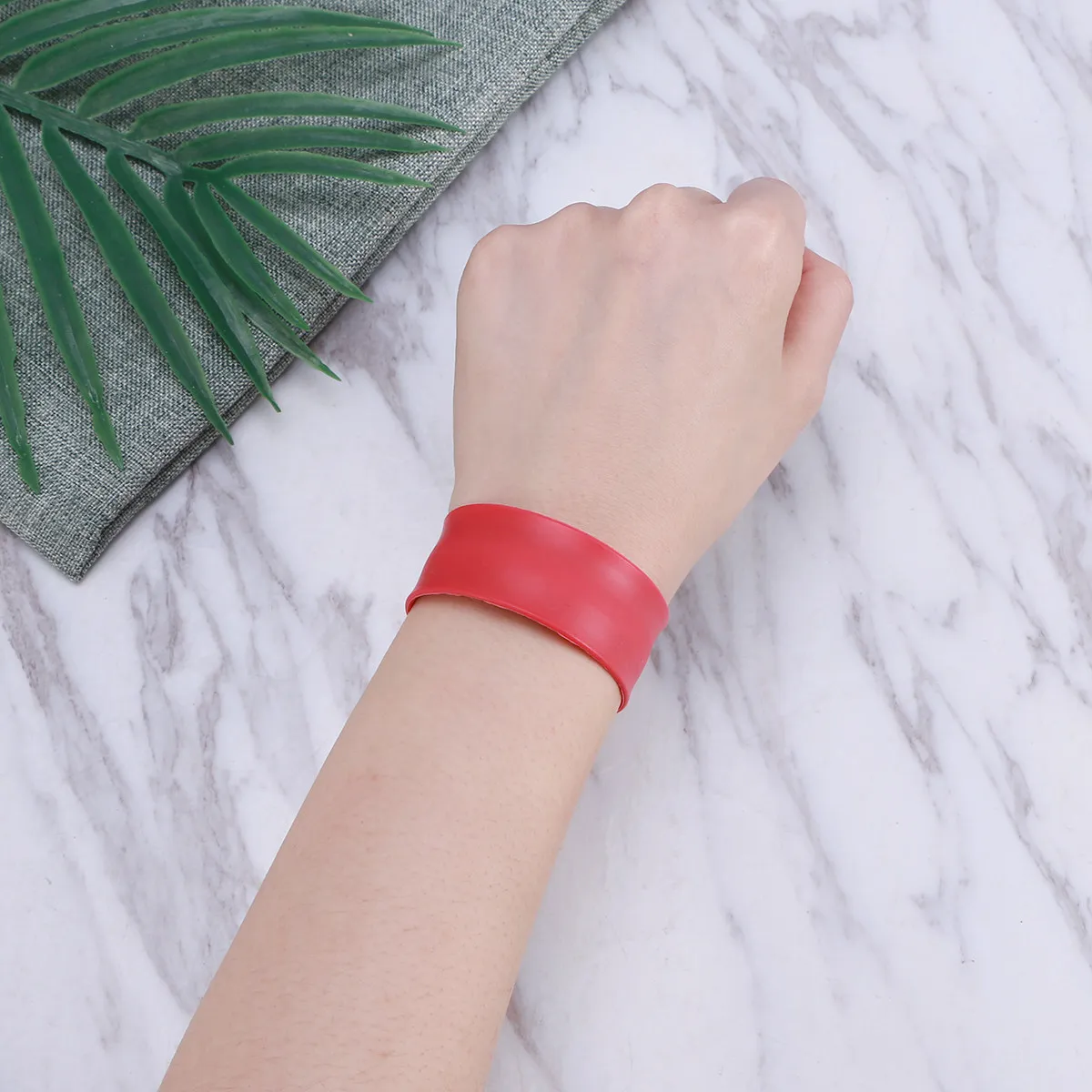24Pcs Silicone Slap Bracelets Multicolor Favors for Kids Boys Girls Elastic Safe Fun Wristbands Slap Bracelets