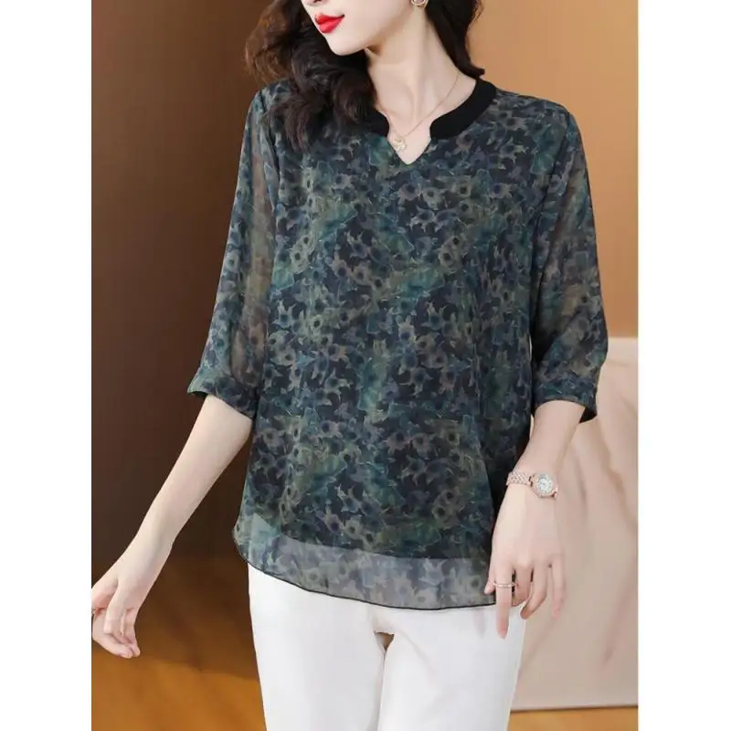 

High-end Chiffon Blouse for Women New Spring Style Loose Fit Large Size Elegant Motherly Fashion Top