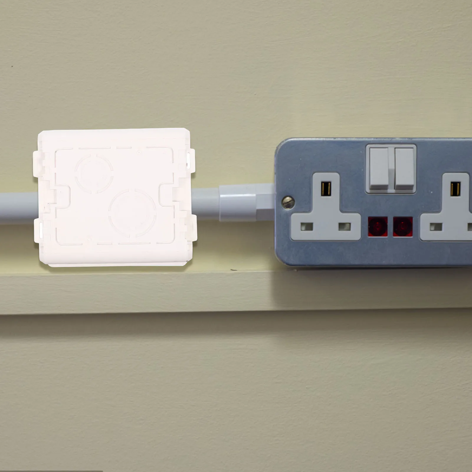 

10Sets PVC Flame Retardant Electrical Enclosure Boxes 86 Type Wall Mounted Recessed Socket Box Junction Box Hidden Installation