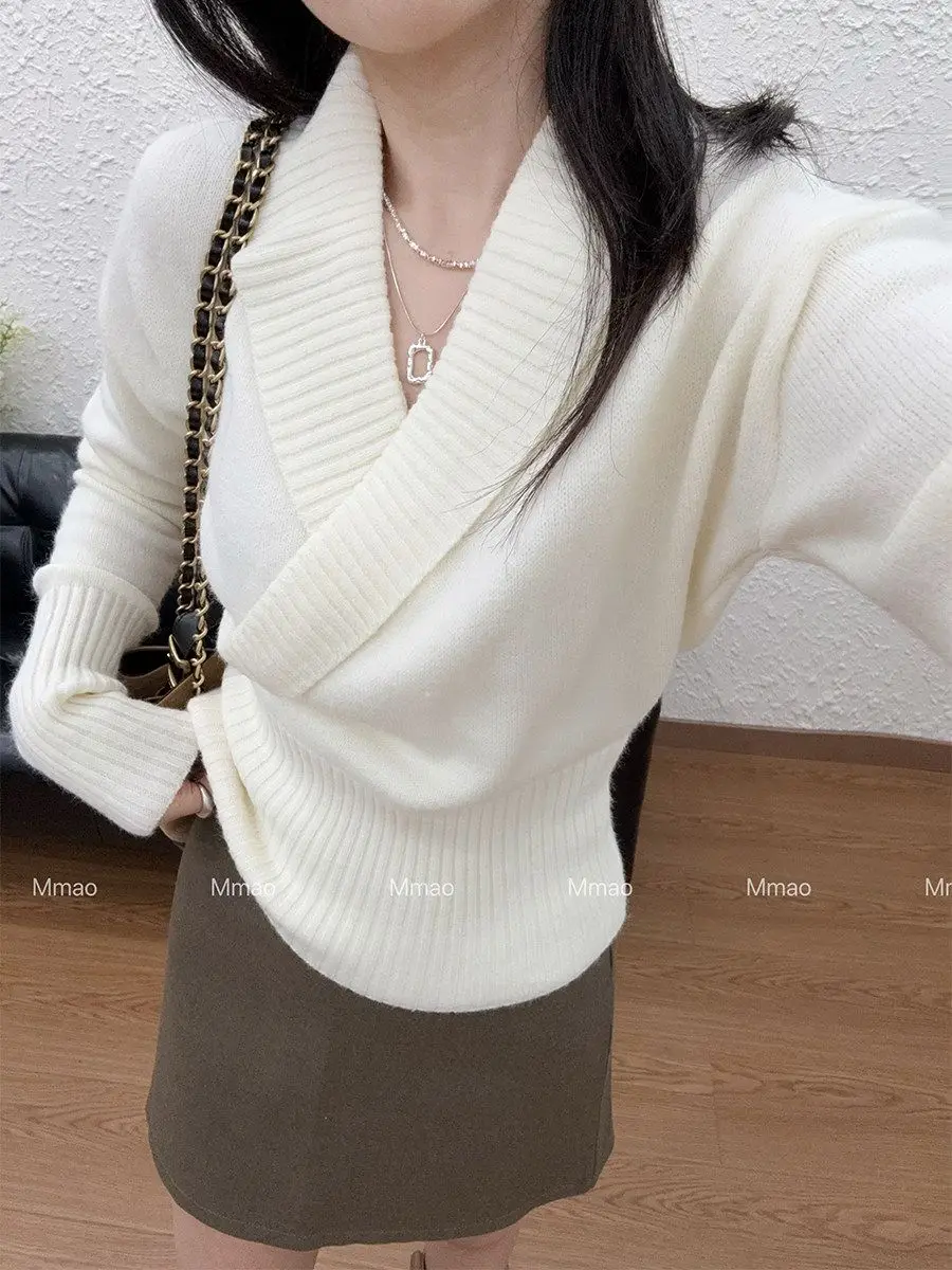 

Pullovers Womens White Ruffled Frill Flounce Detail Trim Decorated Embellished Ornate Fancy Elaborate Complex Intricate Detailed