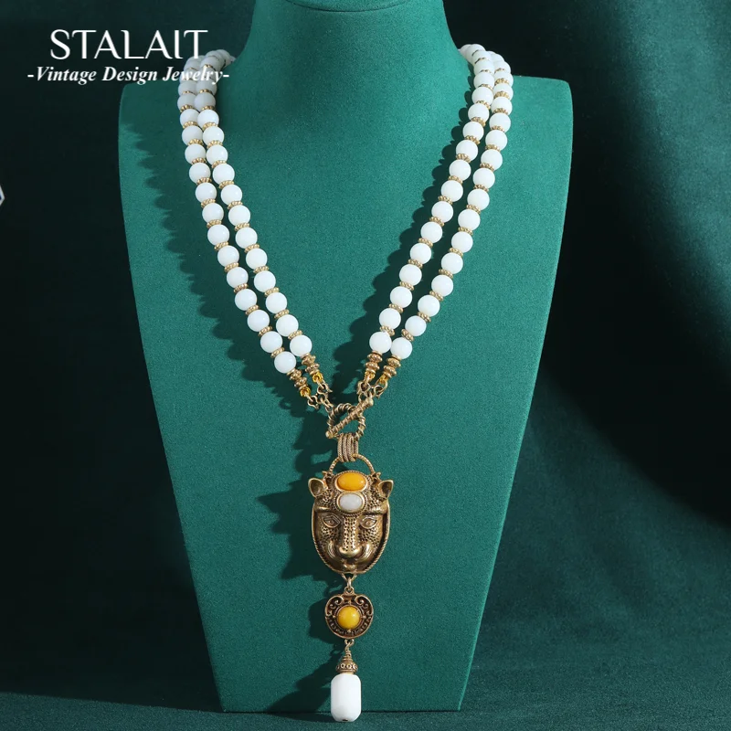 

Vintage Layered White Beads Necklace Woman African Tiger Head Long Pendant Jewelry For Retro Wedding Accessories Antique Party