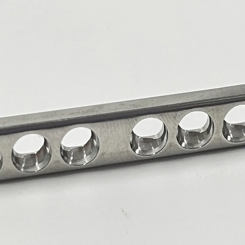 Veterinary orthopaedic surgical tools 2.0mm DCP Power Pressurised Bone Plate compression bone plate 