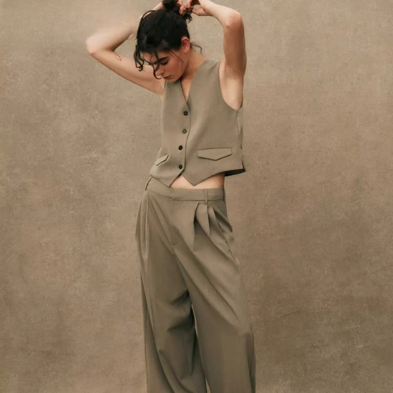 

Spring New Arrival Women's V-ne Tank Top And Double Pleat Pants Ba Splicing Design Regular Thin Single Button Closure