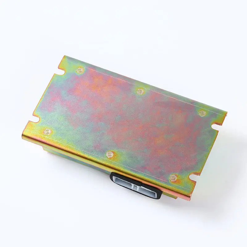 543-00074 300611-00138 300611-00123 MC33030 وحدة تحكم بدواسة الوقود المحرك لـ Daewoo DH225 DH220-5 DH300-7 SOLAR 340LC-V Excavator