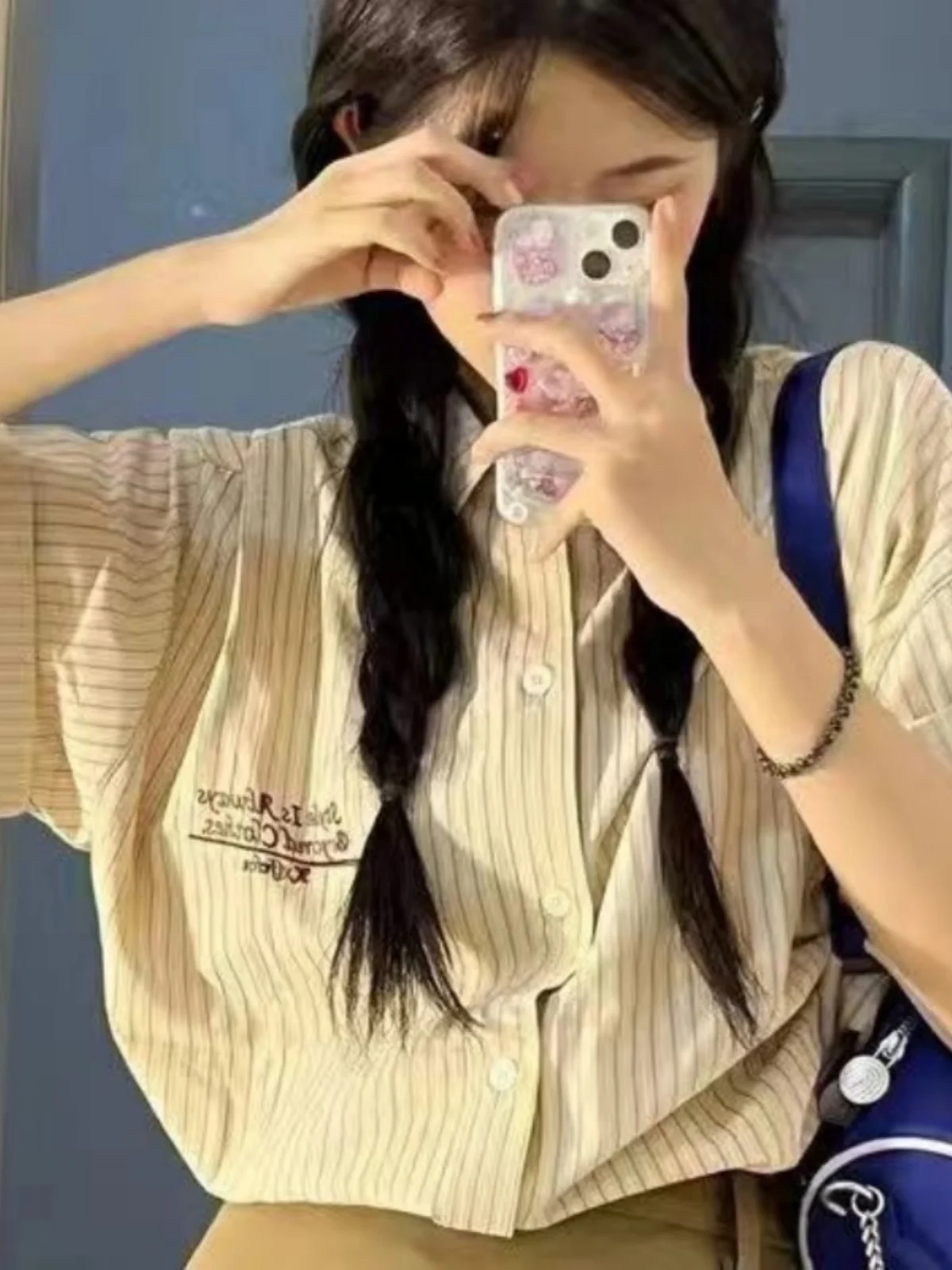 

Casual Loose Women's ort Sve irt Summer New Design Student Faion Korean Sle Striped Collar Button up Top
