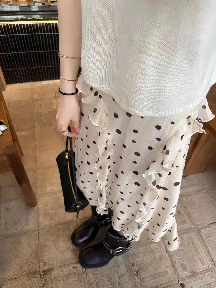 Saia Feminina Estilo Coreano MOSA, Nova Coleção de Verão, Modelo Evasê com Poás, Cintura Alta, Detalhe de Renda Irregular, Sa...