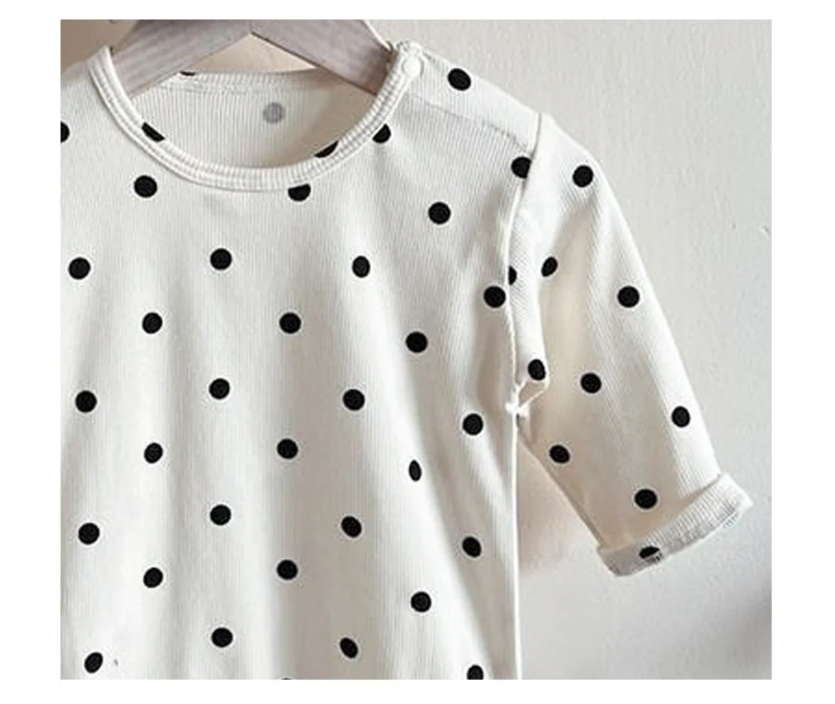 ZOETOPKID Baby-Strampler, Frühling und Herbst, langärmelig, dreieckiger Overall, gepunktet, mit Herz-Aufdruck, Kleidung für Neugeborene, Säuglings-Bodysuit – Detail 9