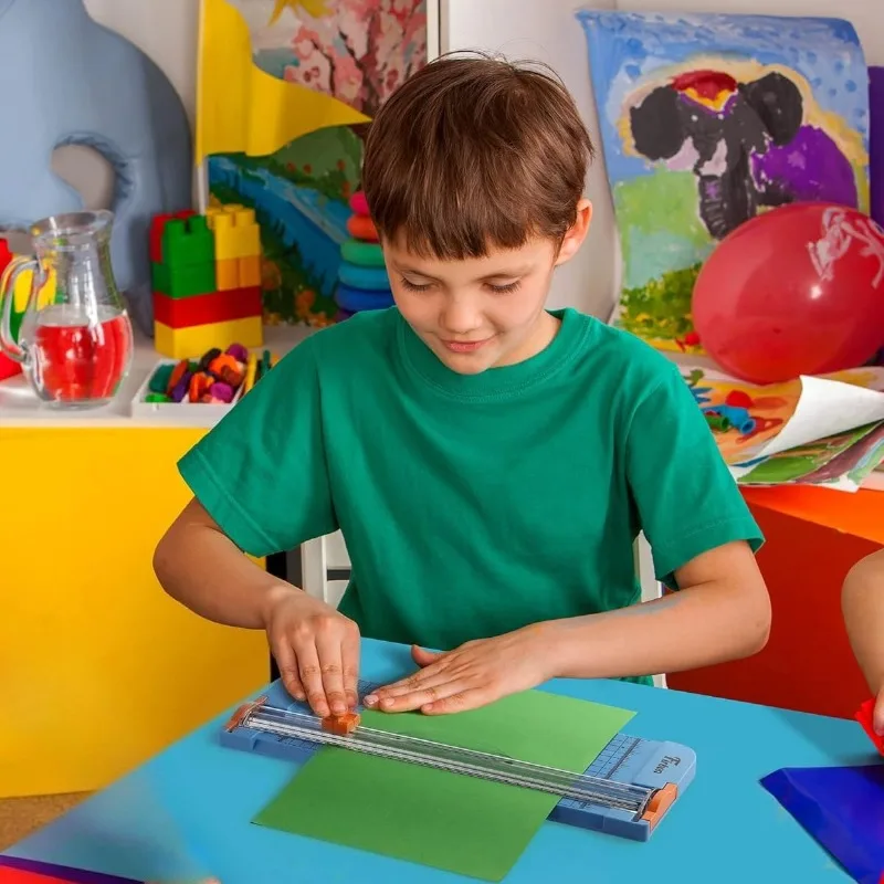 1PC A4 ペーパーカッタースライダー 定規付き安全保護スクラップブッキングツール オフィススクールクラフト、紙、クーポン、ラベル用