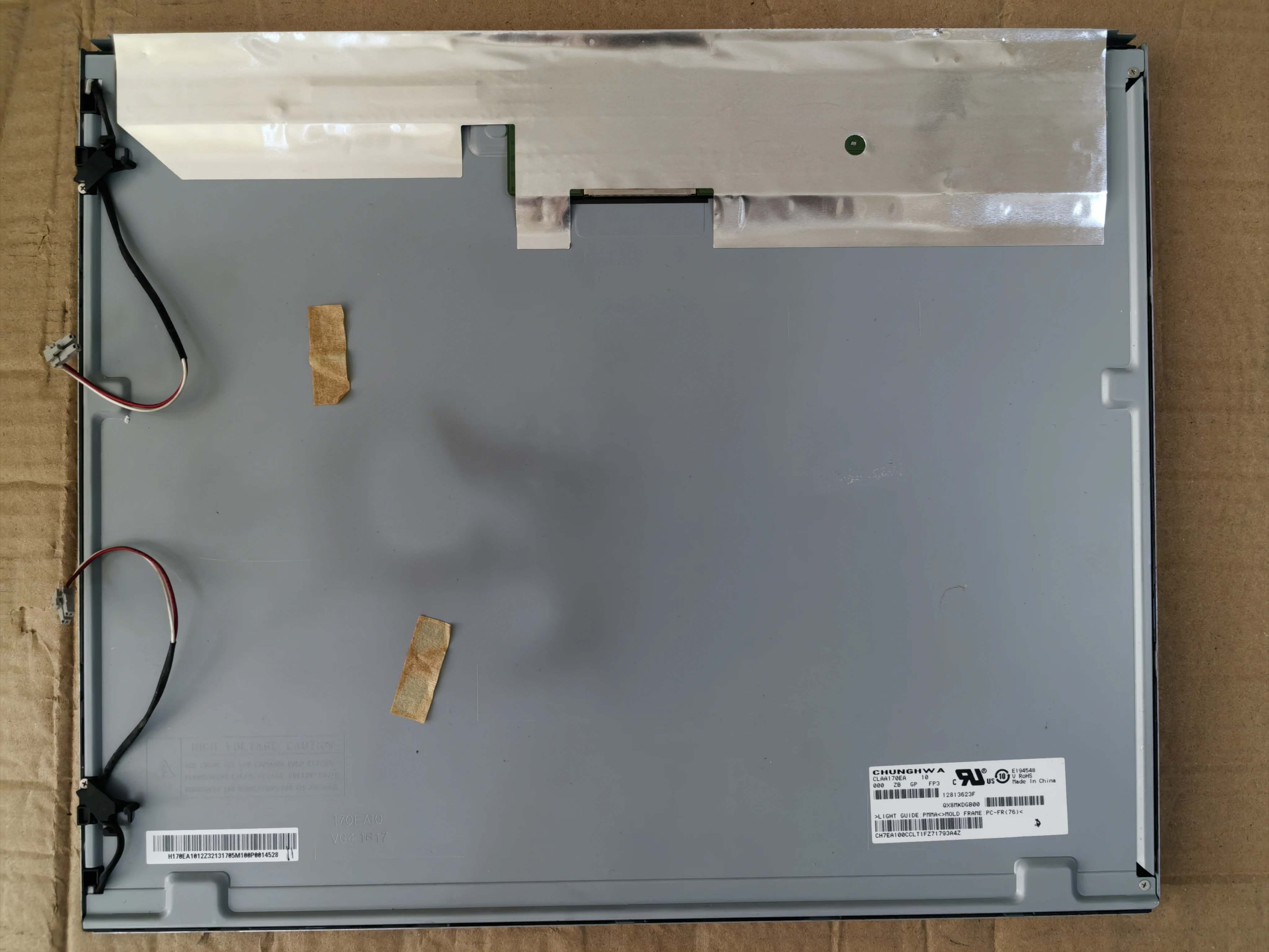 

Оригинальный 17-дюймовый промышленный экран CLAA170EA, протестирован и доступен на складе CLAA170EA10 CLAA170EA07 CLAA170EA02