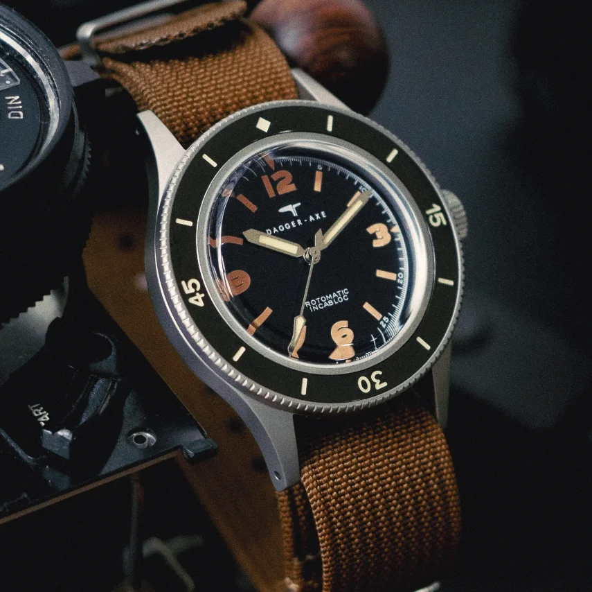 DAGGERAXE Men Automatic Watch 40mm 62Mas Mechanical Wristwatch Diver 10Bar Waterproof C3 Luminous Sapphire Ceramic Bezel NH35