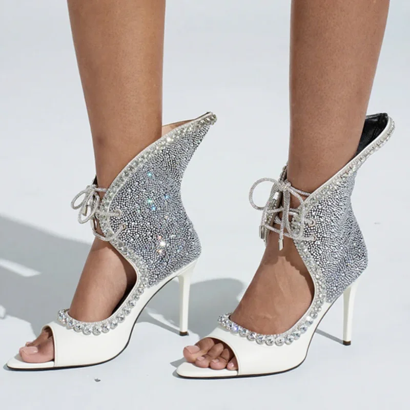 

Атласные сандалии с кристаллами и перекрестными ремешками, пикантные остроконечные босоножки на тонком каблуке, новые поступления, модная женская современная обувь