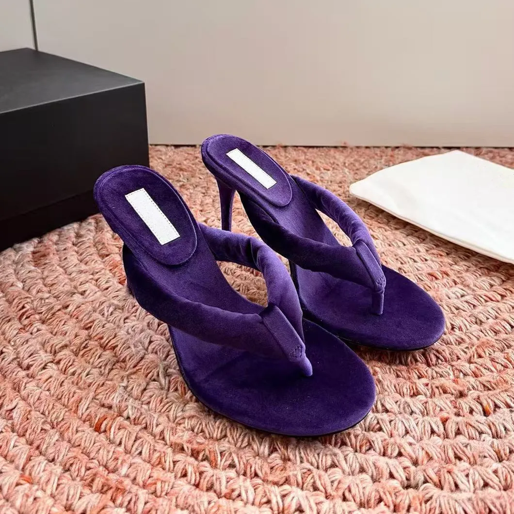 2026 Korean version sheepskin flip flops women's summer versatile slim heel high-heeled slim heel clip toe leather sandals