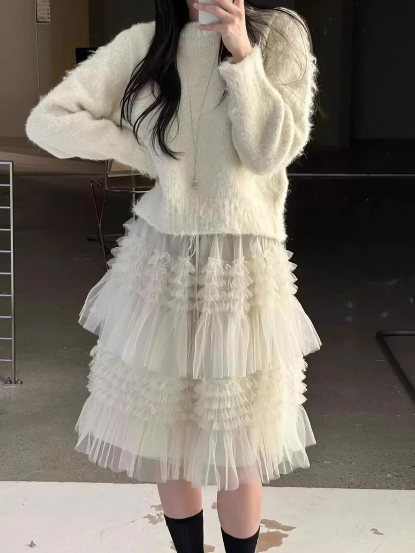 

Женская юбка Clothland с рюшами, эластичной талией, сетчатая, А-силуэт, пышная, конфетных цветов, длиной до колена, миди, BA399