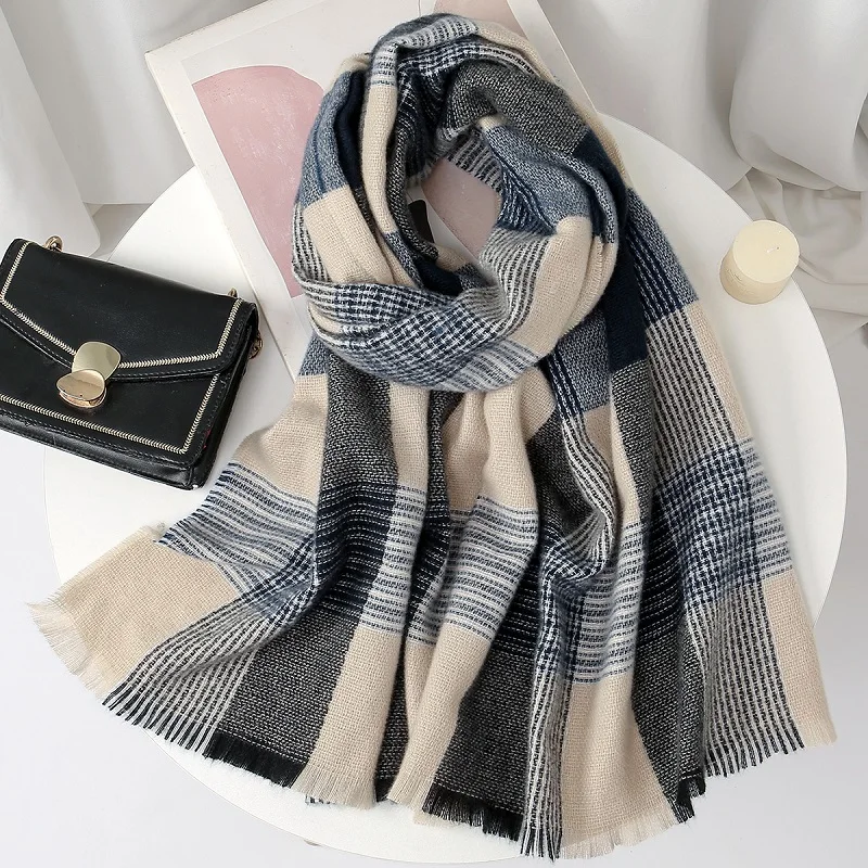 2024 Winter Scarf Cashmere Tassel Shawl Wrap Blue White Stripe Pashmina Thick Neckscarf Warm Blanket Soft Stoles Fashion Scarf