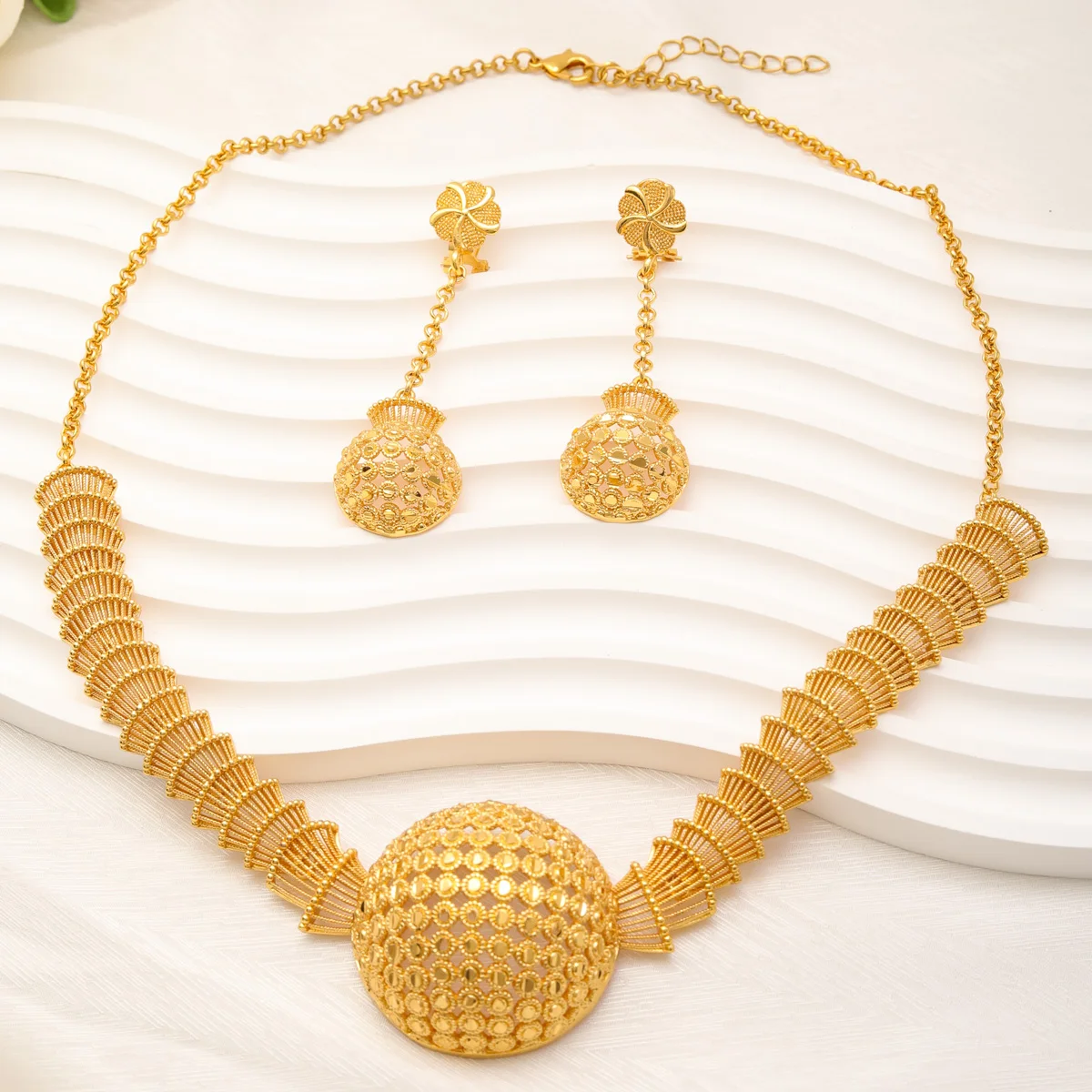 Liffly Dubai African Bead Necklace Earrings Jewelry Sets for Women 24K Gold Plated Nigerian Bridal Wedding Party Gift Jewellery