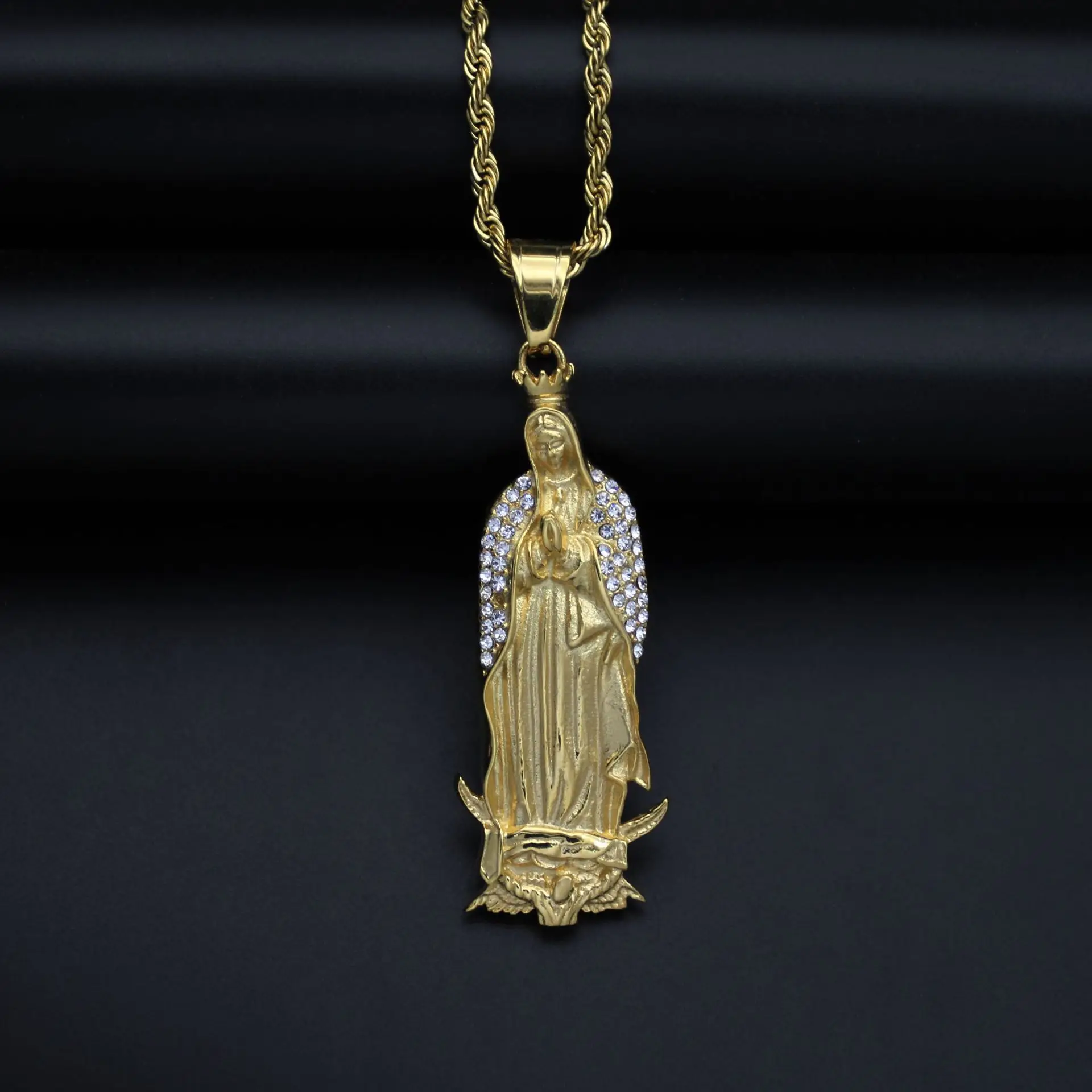 Religious Virgin Mary Pendant Amulet Necklace Stainless Steel Christian Jewelry rhinestone Prayer For Women Collar