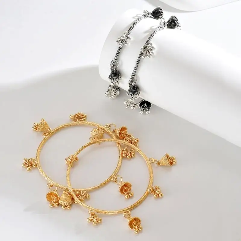 Vintage Wrist Jewelry, Multi Ring Charm Bracelet with Bead Clusters for Commuting, Shopping and Gatherings