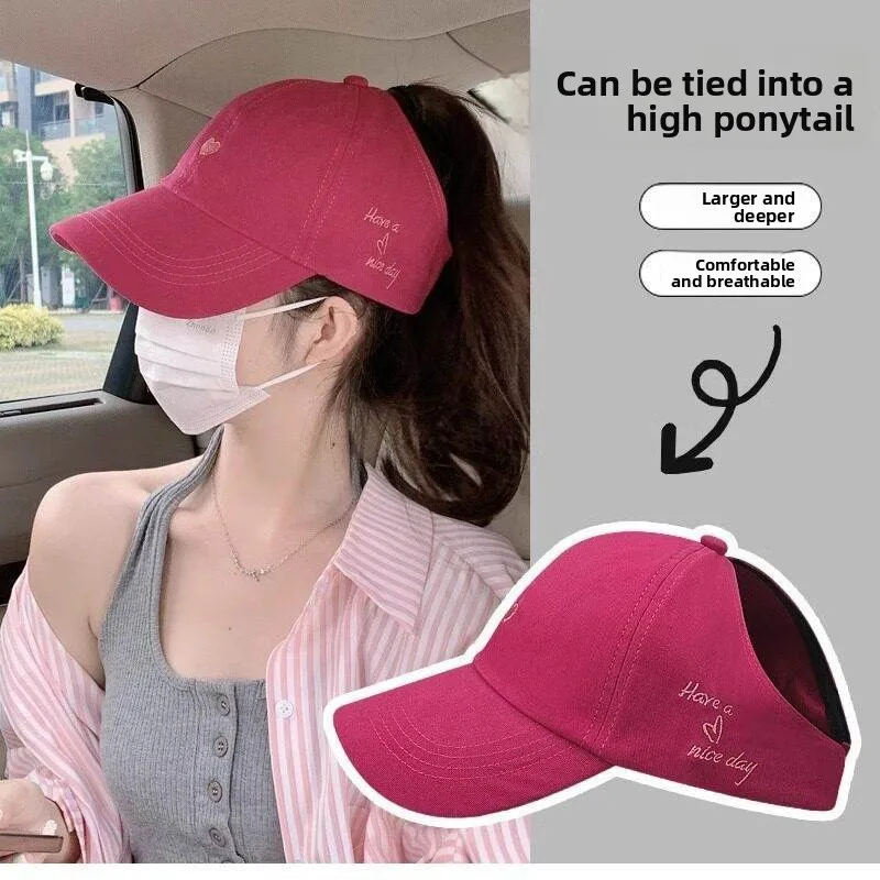 casquette-de-baseball-brodee-multifonctionnelle-pour-femme-protection-solaire-estivale-avec-ouverture-pour-queue-de-cheval-haute-style-chic-et-tendance