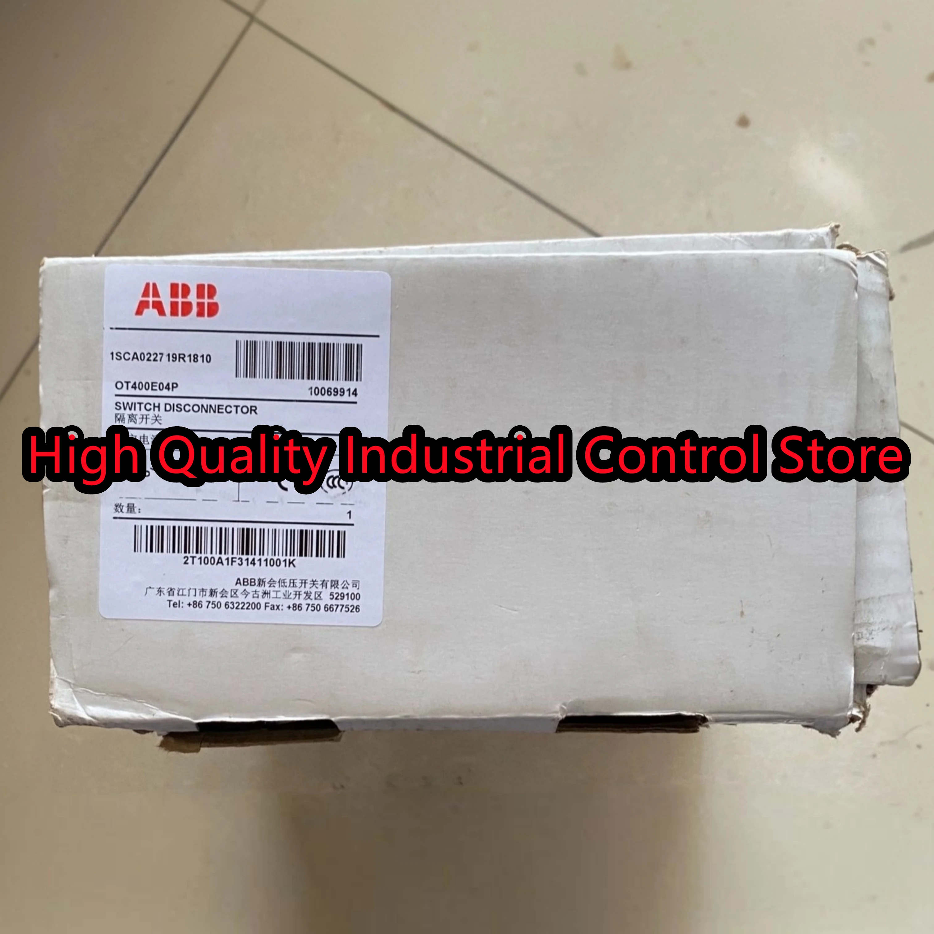 

Новый изолирующий переключатель OT400E04P 1SCA022719R1810 в коробке
