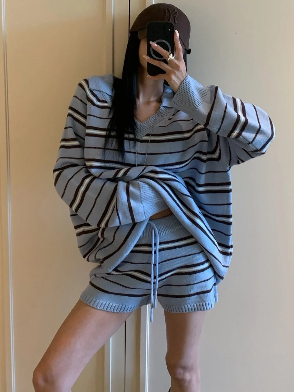 Women's Knitted Stripe Sweater High Waist Shorts Set Long Sleeve Autumn Winter New Style Two-Piece Suit Casual Comfortable Fa...
