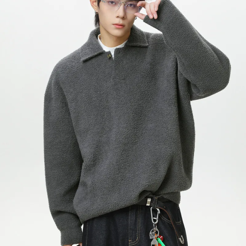 เสื้อสเวตเตอร์ผู้ชายแฟชั่นใหม่สำหรับฤดูใบไม้ร่วงและฤดูหนาว ดีไซน์คอปกแบบเรโทร ผ้ากำมะหยี่ครึ่งตัว แต่งปกแบบนกนางนวล หนานุ่ม อุ่นสบาย ถักทออย่างประณีต