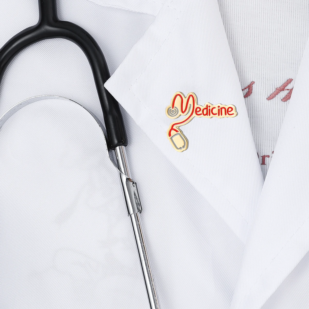 Harong الإبداعية الطب سماعة الطبيب المينا بروش دبوس الطبية التلبيب الحبل معطف حقيبة شارة الملحقات للطبيب ممرضة طالب #3