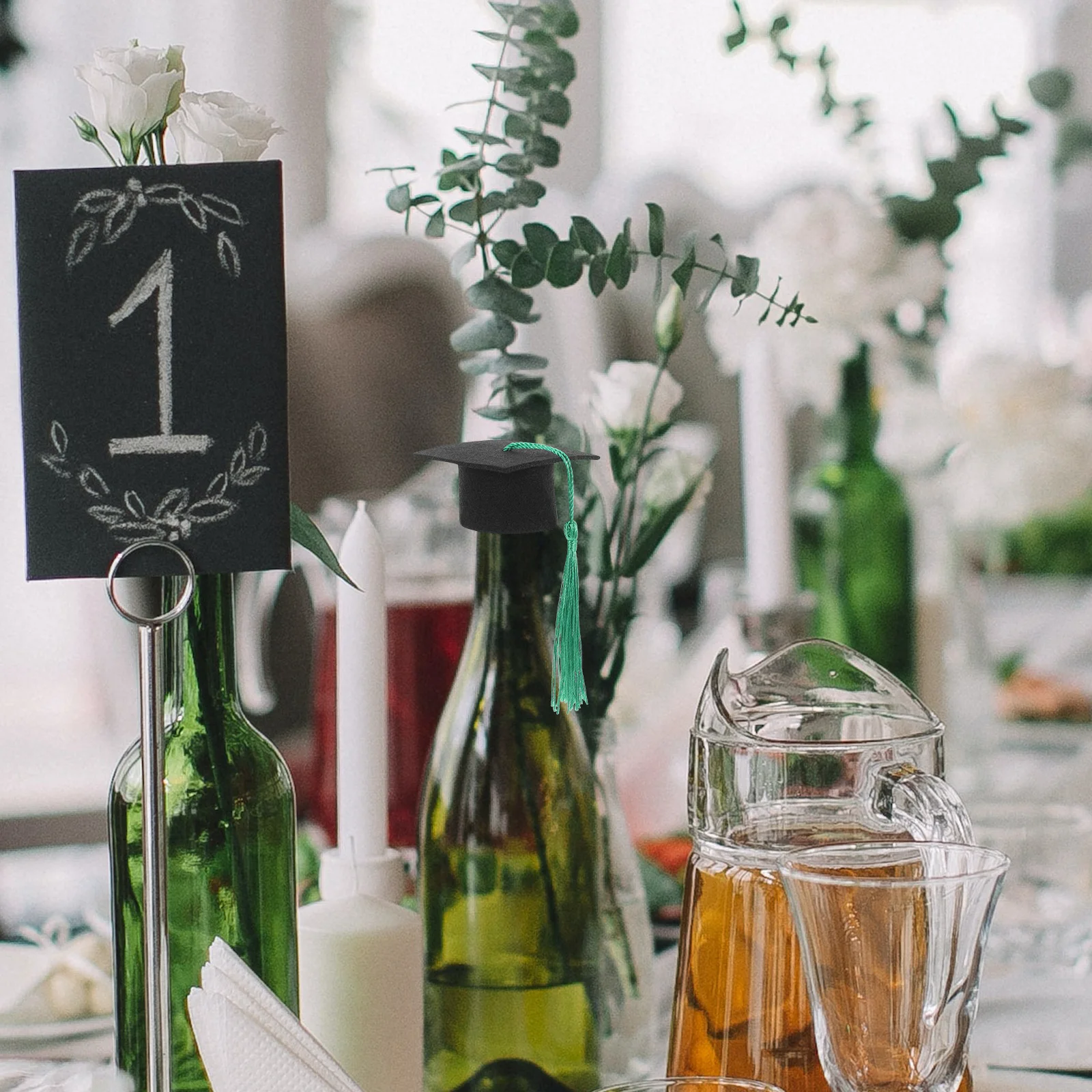 

5 pcs Graduation Cap Bottle Decorative Mini Doctorial Hat Shaped Toppers for Home Store Party Christmas Gifts