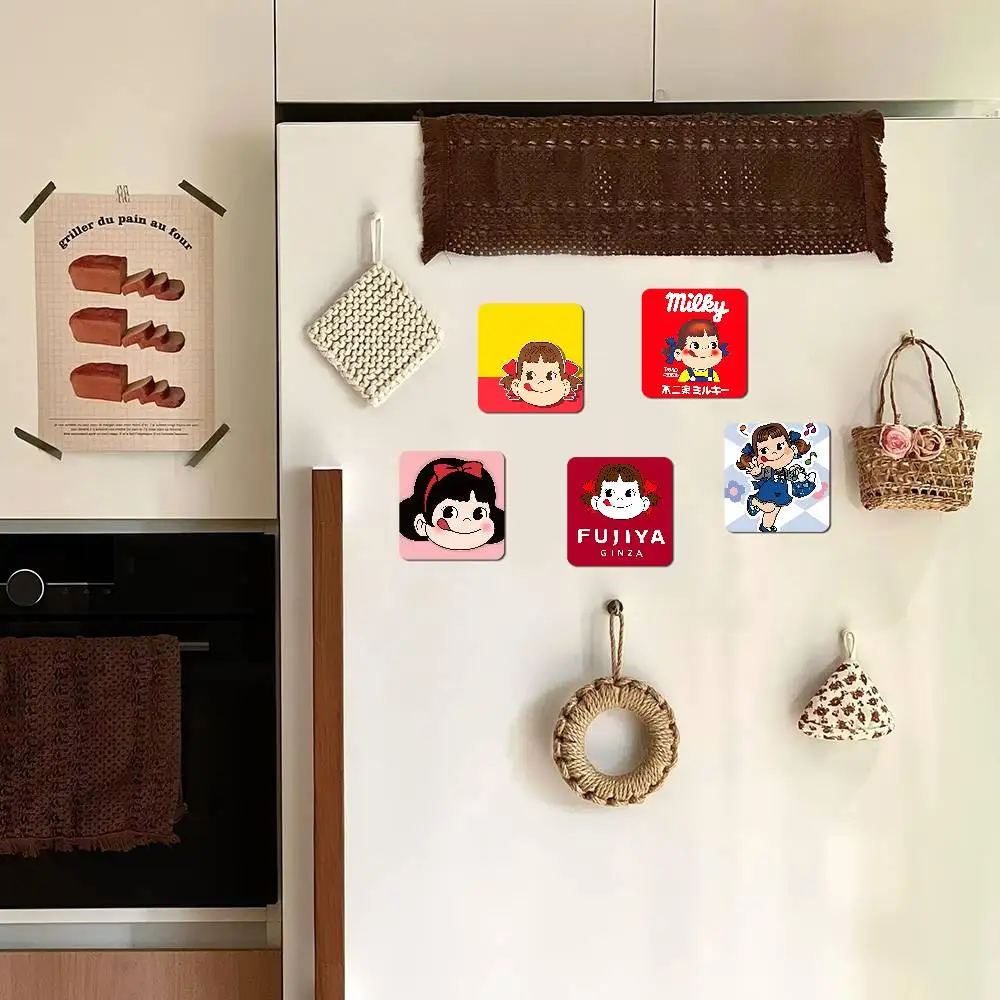 كارتون لطيف M-Milky P-Peko-chan مغناطيس شخصي مغناطيس الثلاجة شكل مربع الثلاجة جدار الباب الديكور