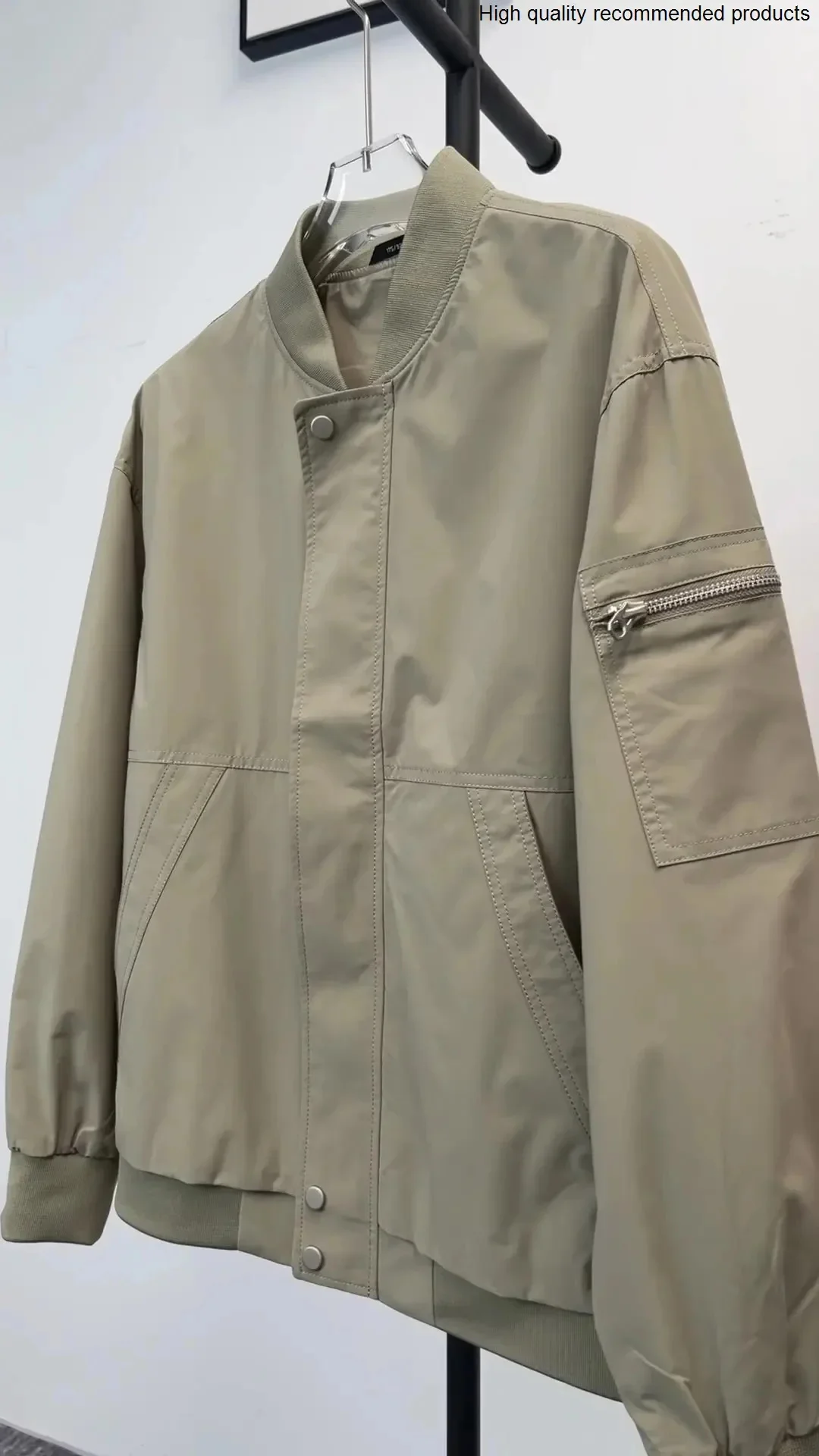 

flight Momoker collar simple baseball suit jacket men 2025 autumn solid color men's casual jacket
