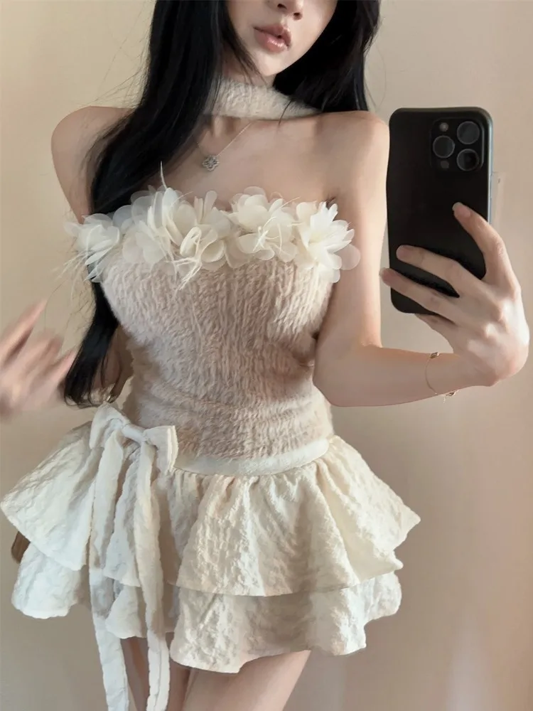 

Sweet Pure Knitted Floral Wrap Chest Top with Knot Cake Skirt Women's Autumn Winter Fashion Two-Piece Set Slim Fit ...
