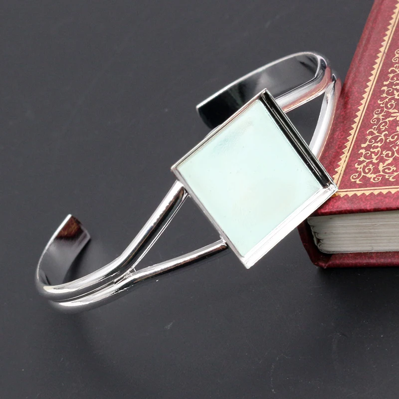 

1 шт. Подходит 20 мм 25 мм квадратный браслет с кабошонами браслет пустая база настройка лоток ободок серебряный цвет DIY аксессуары для изготовления ювелирных изделий