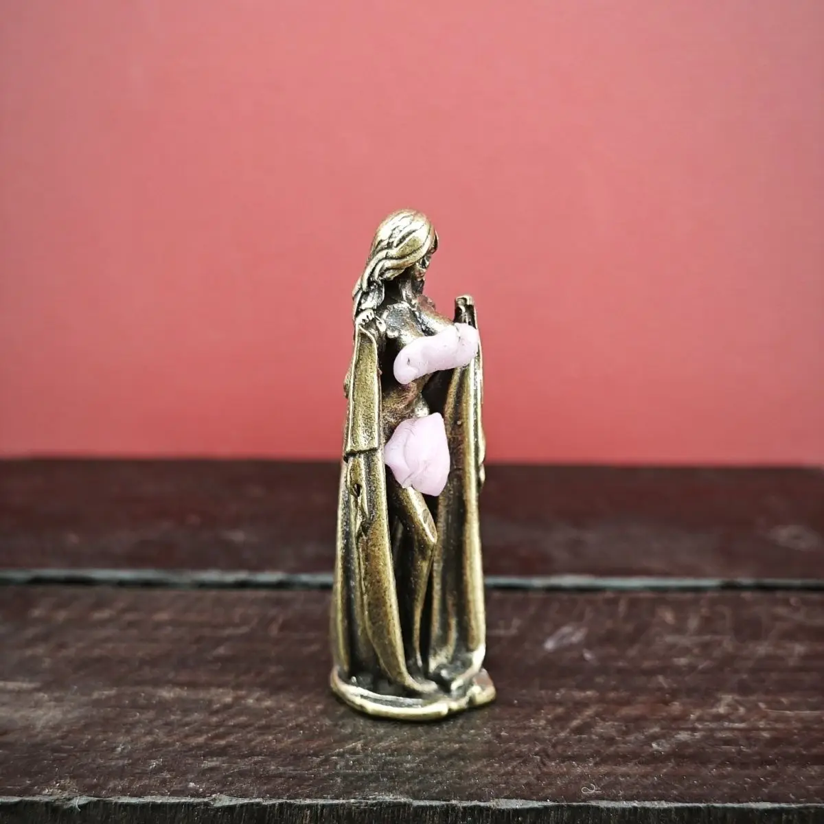 

Brass Miniature Girl Figurine - Indoor Decorative Scene Model for Home Decoration Miniature Landscape & Collector's Ornament