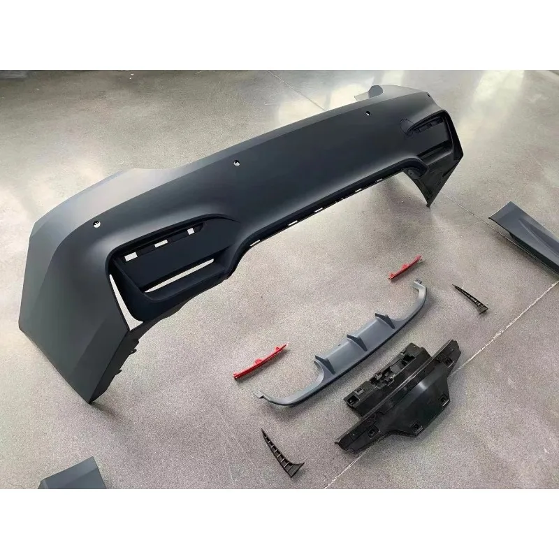 F32 F33 F36 ترقية M4 نمط طقم الجسم بوديكيت المصد الأمامي المصد الخلفي الجانب تنورة لسيارات BMW 4 سلسلة F32 F33 F36