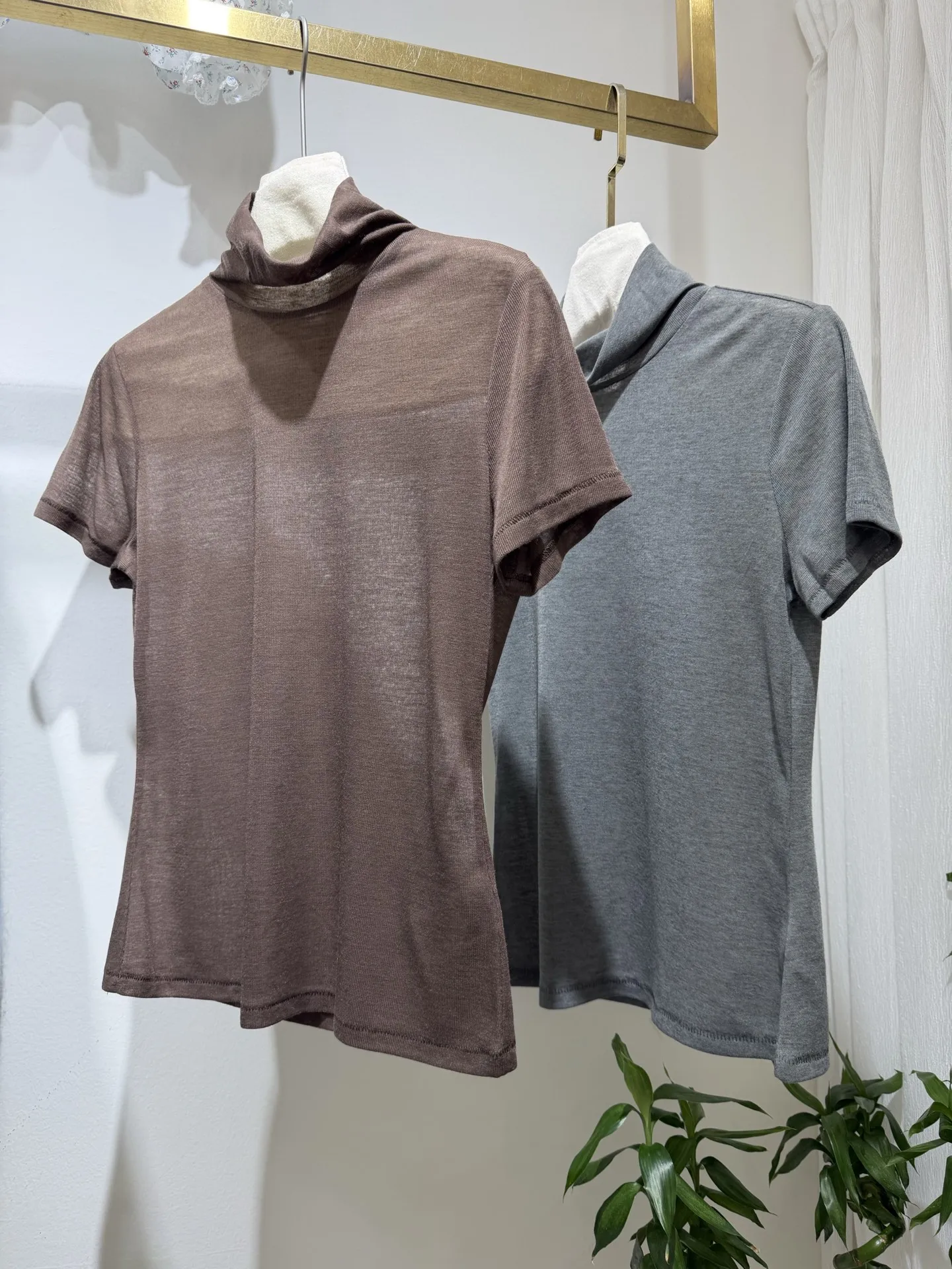 

Women's Slim Thin T-Shirt Turtleneck Short Sleeve Solid Color Fashion Female Tee Tops