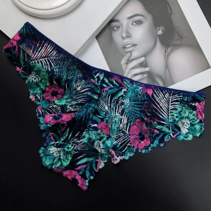 

Foreign Trade Original Single Underwear Women's Flower Lace Sexy Seamless Low Waist Temptation S Plus Size Beautiful Temperament