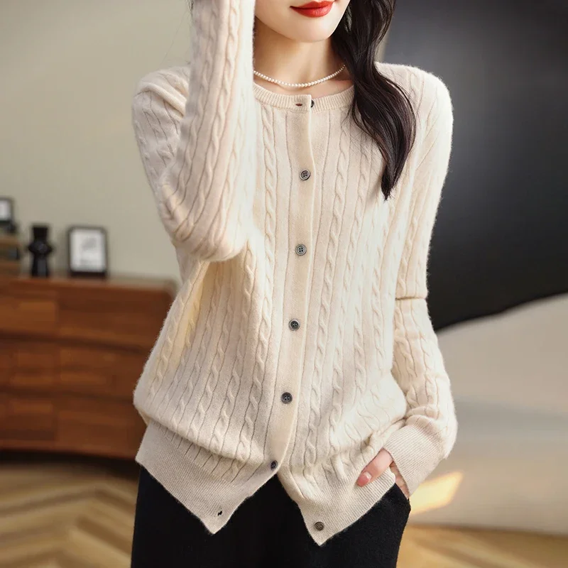 Women's long sleeved round neck cardigan autumn and winter twisted flower sweater women's knitted new cashmere sweater jacket to