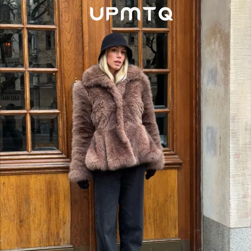Brown Gradient Women Peplum Primium Faux Fox Fur Coat Classic Couture Vintage Streetwear Cozy Warm Outwear Chic Outfit Ideas