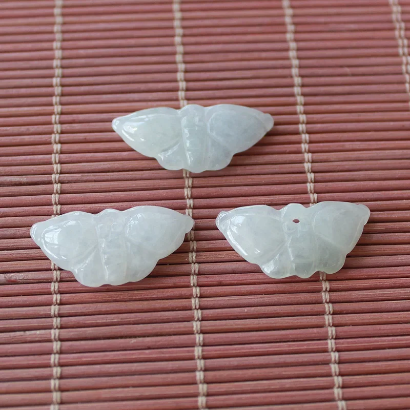 5PC Natural Jade Emerald Butterfly Beads Pendant Akcesoria DIY Bangle Charm Biżuteria Moda Ręcznie rzeźbiony amulet szczęścia — zdjęcie 6