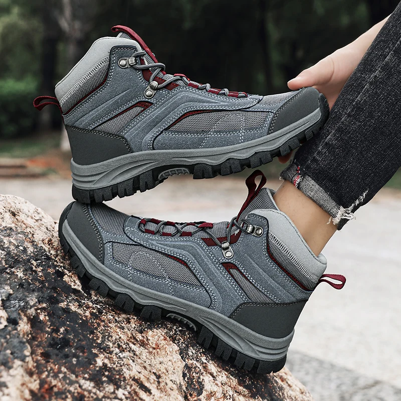 

2025 Высокие мужские походные туфли, дышащие тактические спортивные ботинки для скалолазания, уличная охотничья обувь для мужчин, альпинисты