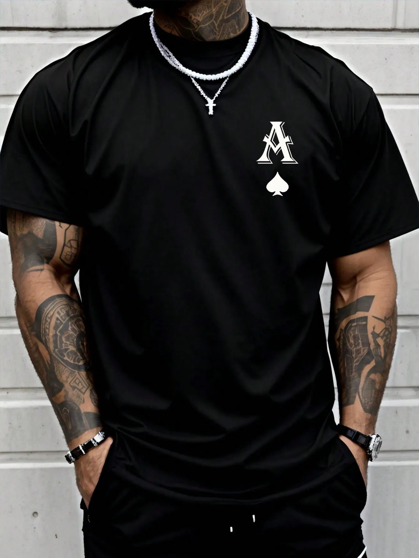 

Men's Black Short Sleeve Graphic T-Shirt with Spade Design, Casual Summer Wear